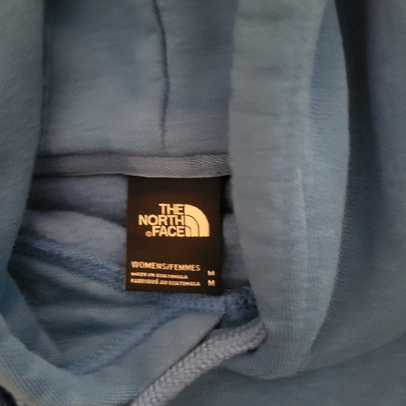The North Face Crop Hoodie - Picture 2 of 2